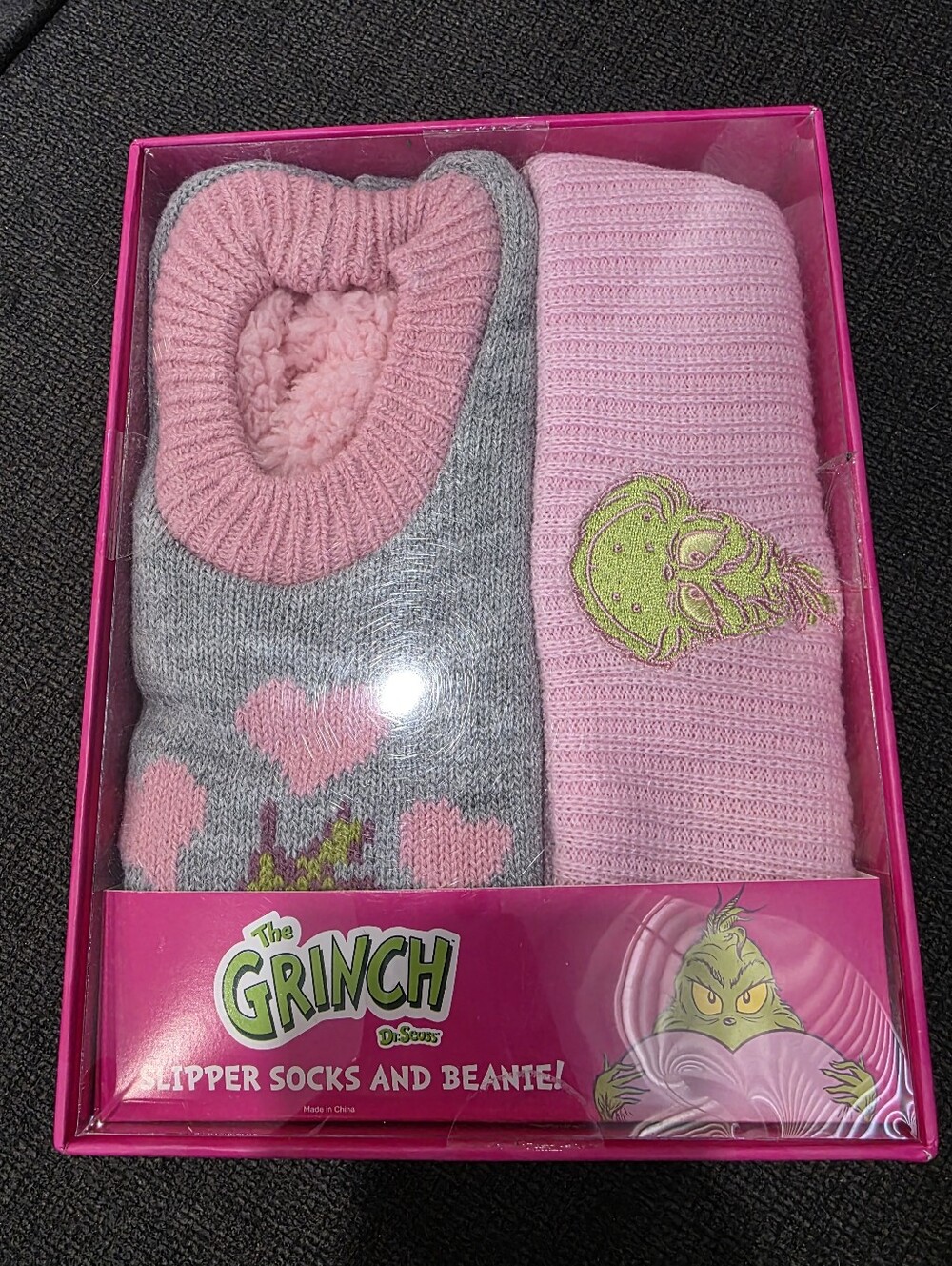 The Grinch Pink & Gray Slipper Socks and Beanie Set